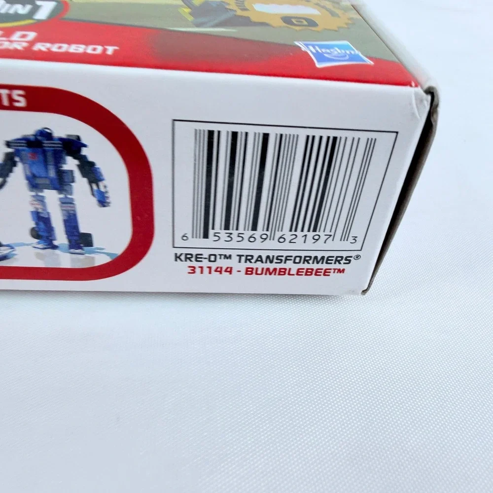KRE-O Transformers Bumblebee 31144 2-in-1 Building Set 75 Pieces Heroic Autobot